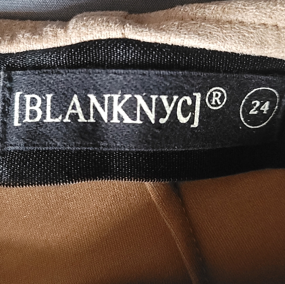 BLANK NYC Faux Suede Pants, Size 24 - Picture 6 of 8